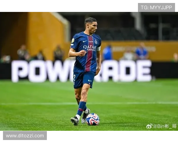 阿什拉夫在四后卫体系中的高速前插角色解析 阿什拉夫在四后卫体系中的高速前插角色解析