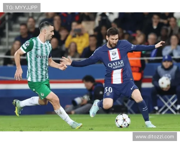 巴黎圣日耳曼从法甲霸主到欧战考验，当前表现波动对赛季走势形成制约